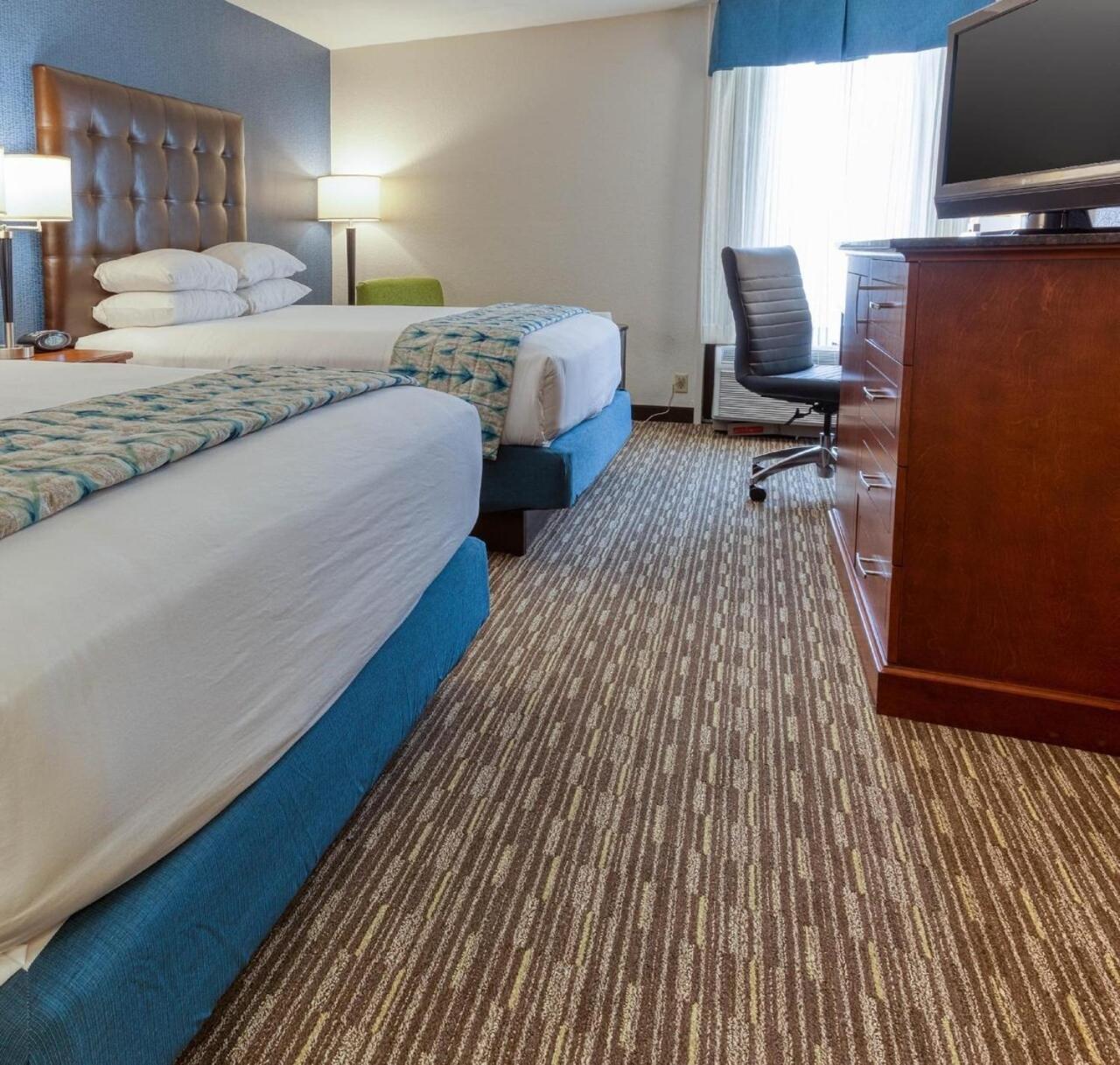 Heritage & St Louis Fenton, Trademark By Wyndham Fenton