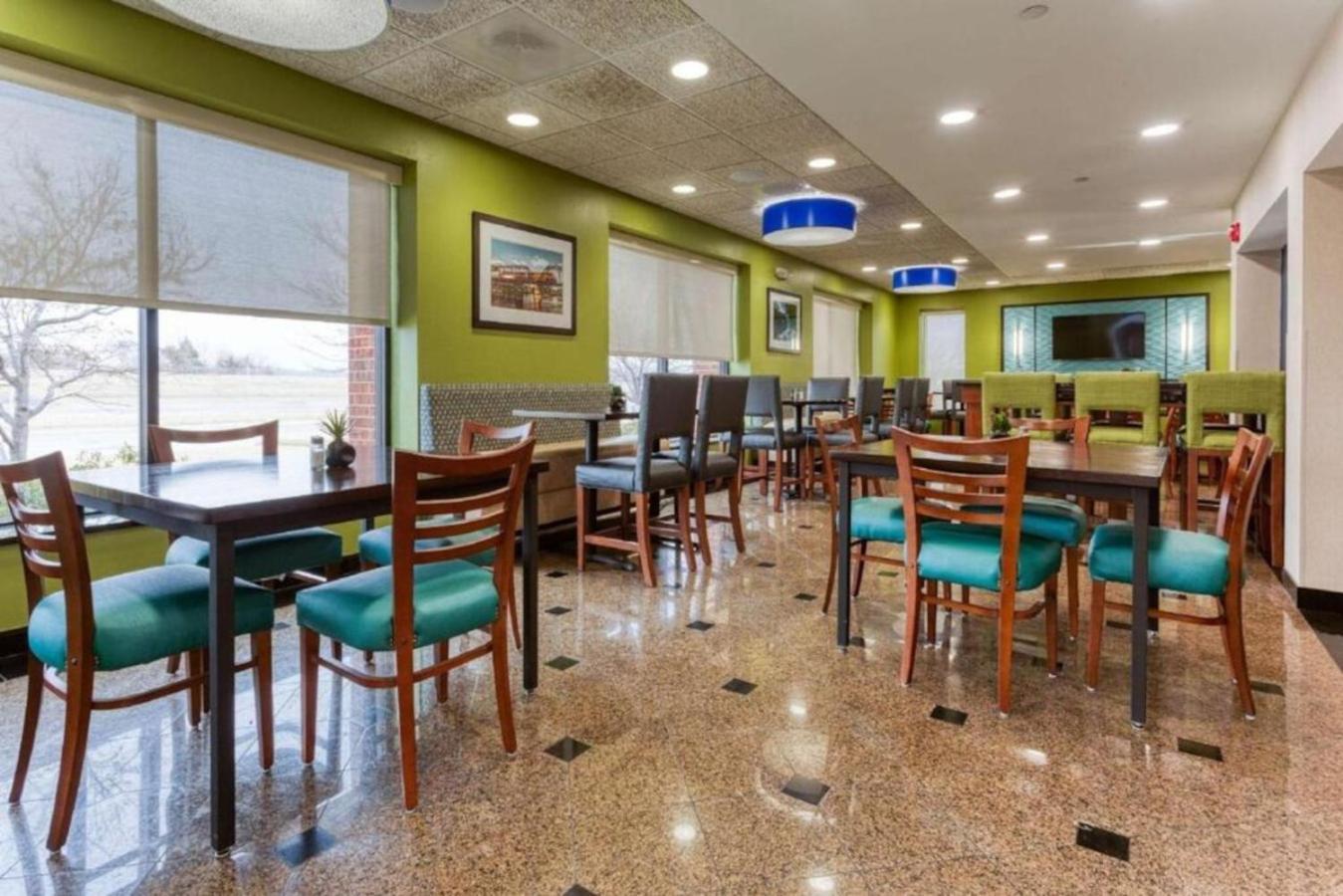 Hotel Heritage & St Louis Fenton, Trademark By Wyndham Fenton