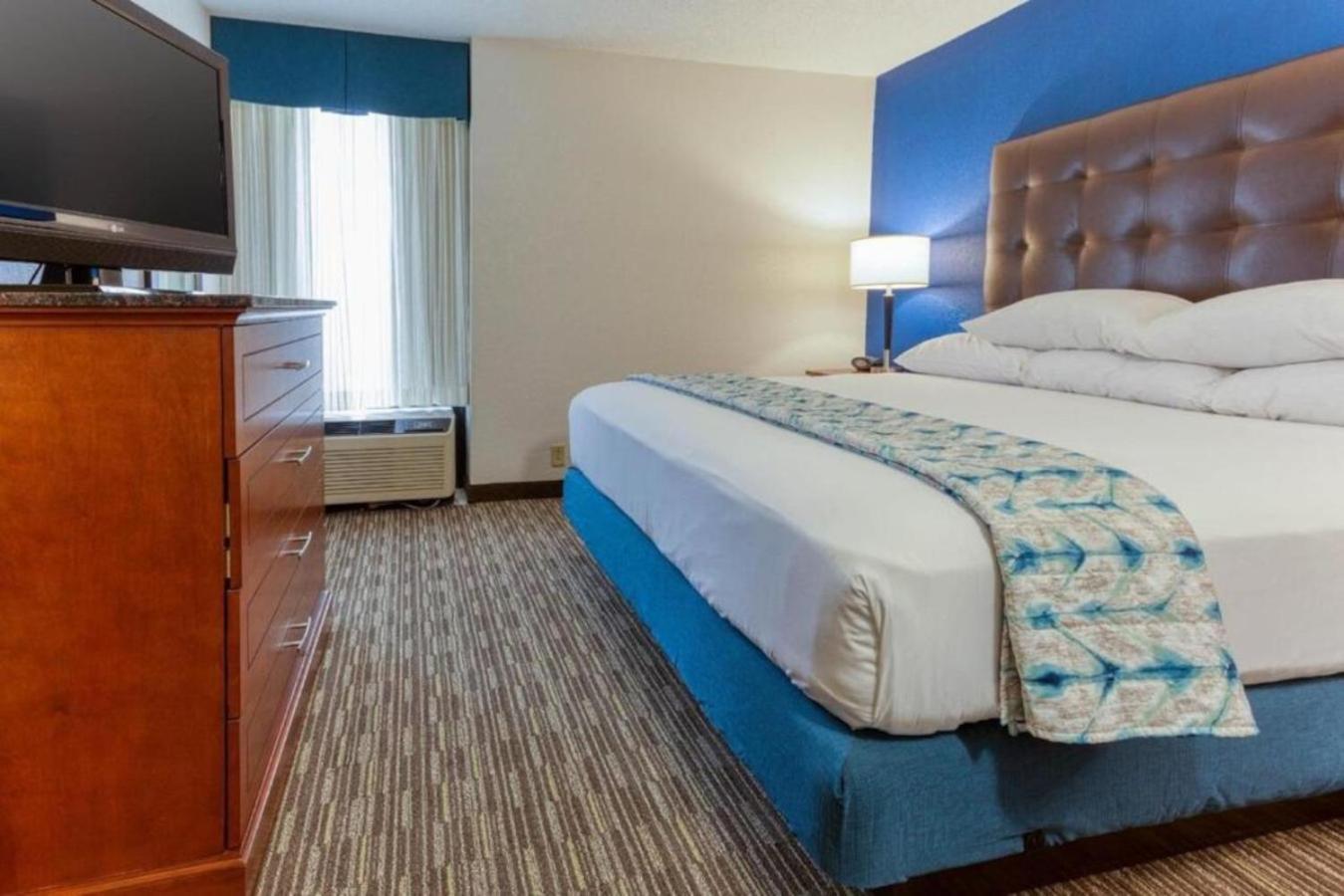 Heritage & St Louis Fenton, Trademark By Wyndham 3*