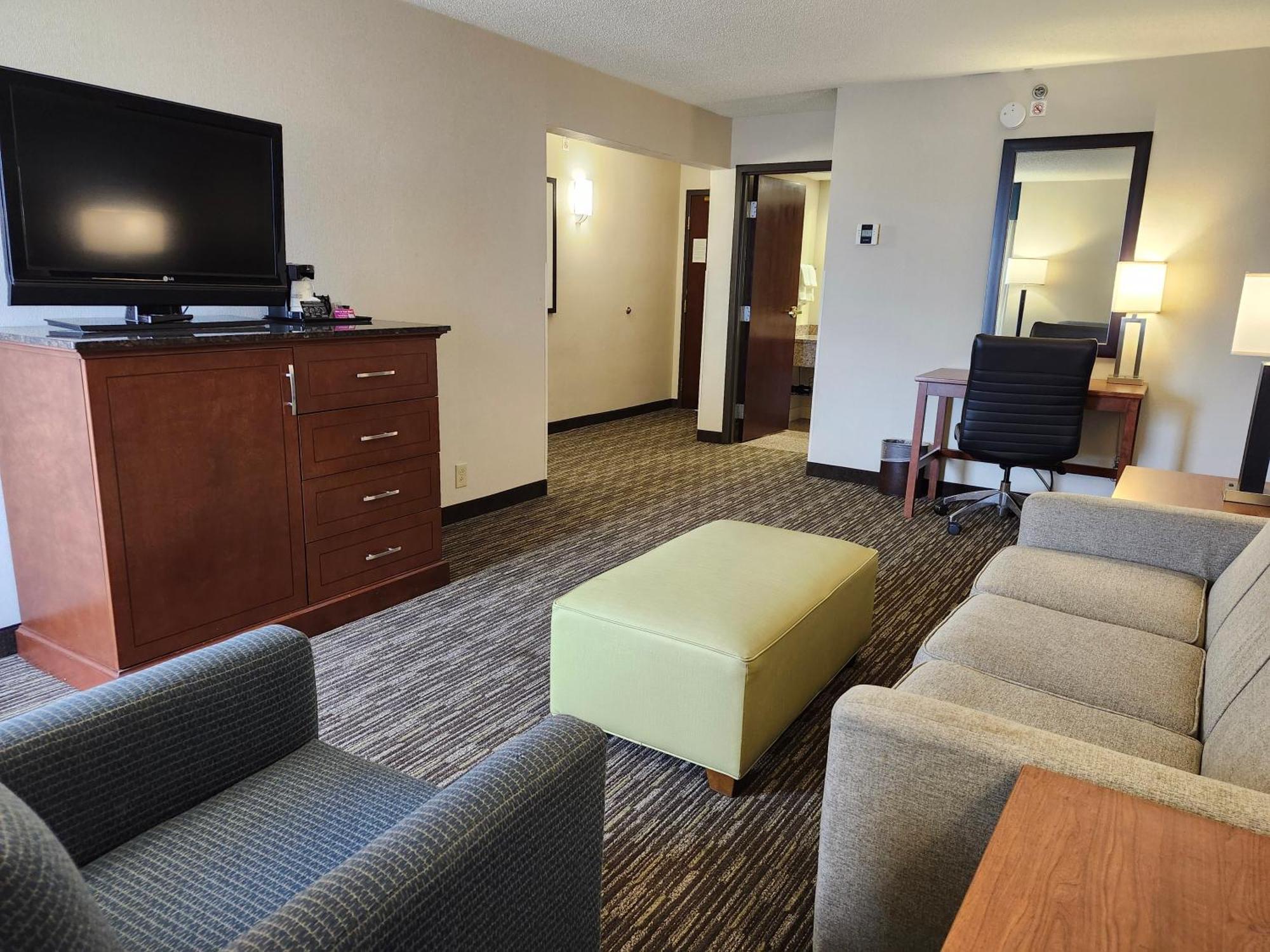 Hotel Heritage & St Louis Fenton, Trademark By Wyndham